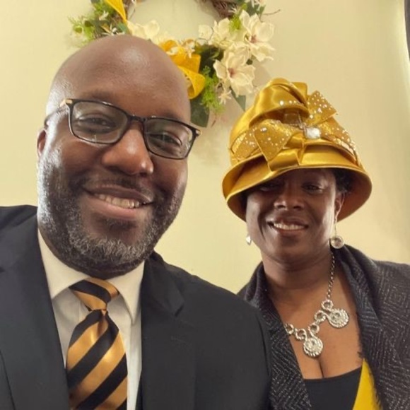 Meet your Posher, Cecil - Picture 1 of 1